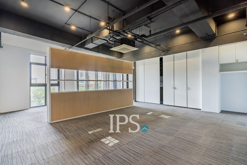 191.47 Sqm Office Space For Rent - Teuk La Ark 1, Phnom Penh