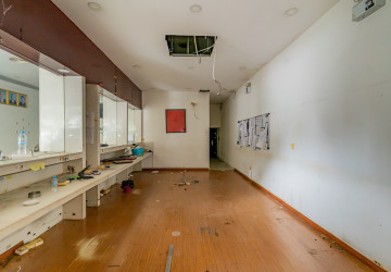 920 Sqm Commercial Building For Rent - Boeng Salang, PhnomPenh thumbnail