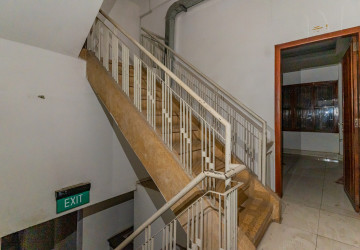 920 Sqm Commercial Building For Rent - Boeng Salang, PhnomPenh thumbnail