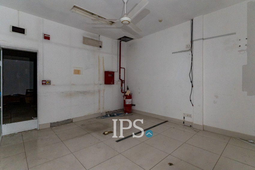920 Sqm Commercial Building For Rent - Boeng Salang, PhnomPenh