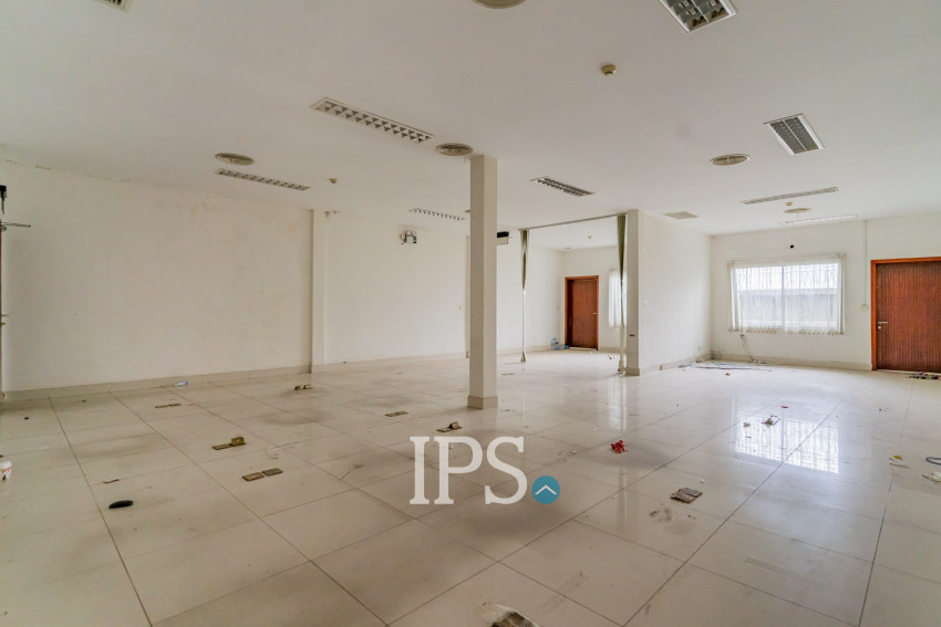 920 Sqm Commercial Building For Rent - Boeng Salang, PhnomPenh