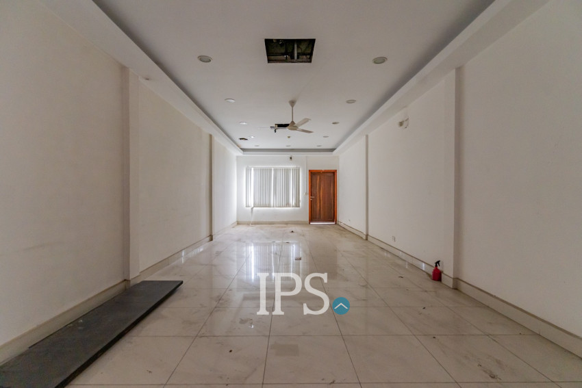 920 Sqm Commercial Building For Rent - Boeng Salang, PhnomPenh