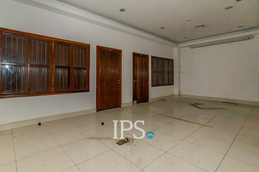 920 Sqm Commercial Building For Rent - Boeng Salang, PhnomPenh