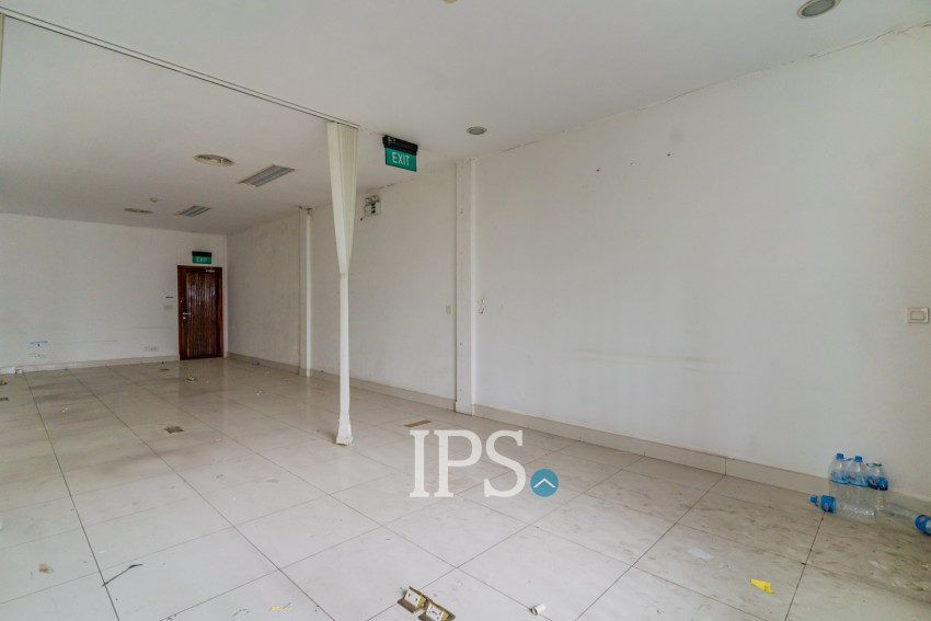 920 Sqm Commercial Building For Rent - Boeng Salang, PhnomPenh
