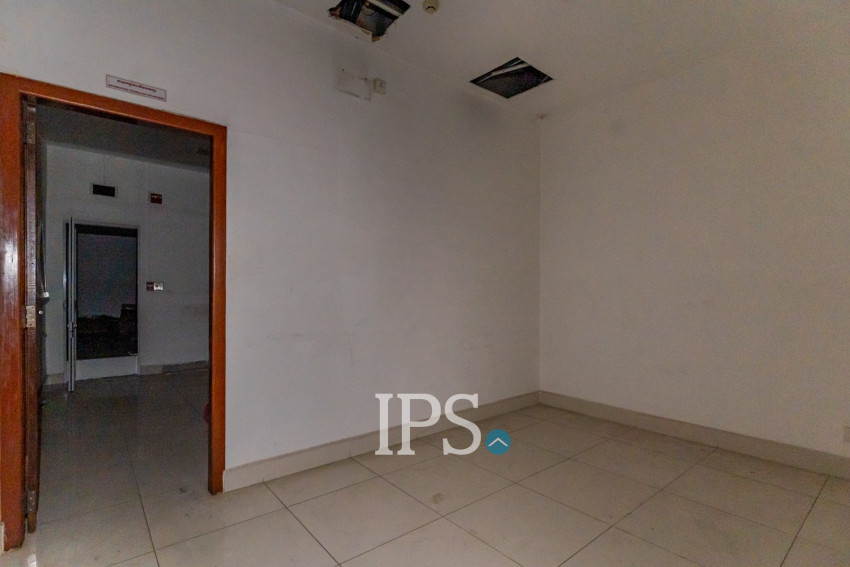 920 Sqm Commercial Building For Rent - Boeng Salang, PhnomPenh
