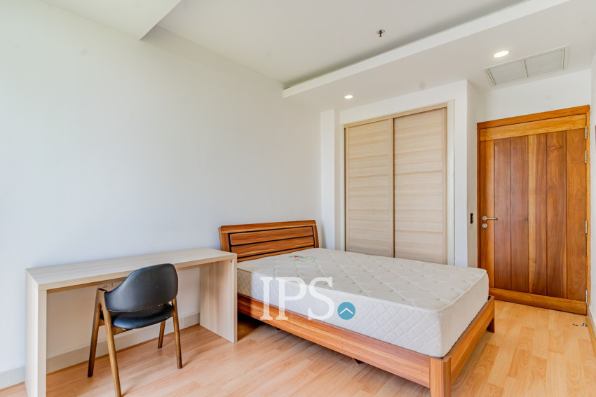 2 Bedroom Condo For Rent - Aura Condominium, Beoung Raing, Phnom Penh