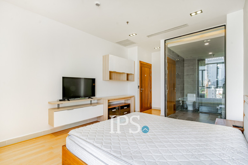 2 Bedroom Condo For Rent - Aura Condominium, Beoung Raing, Phnom Penh