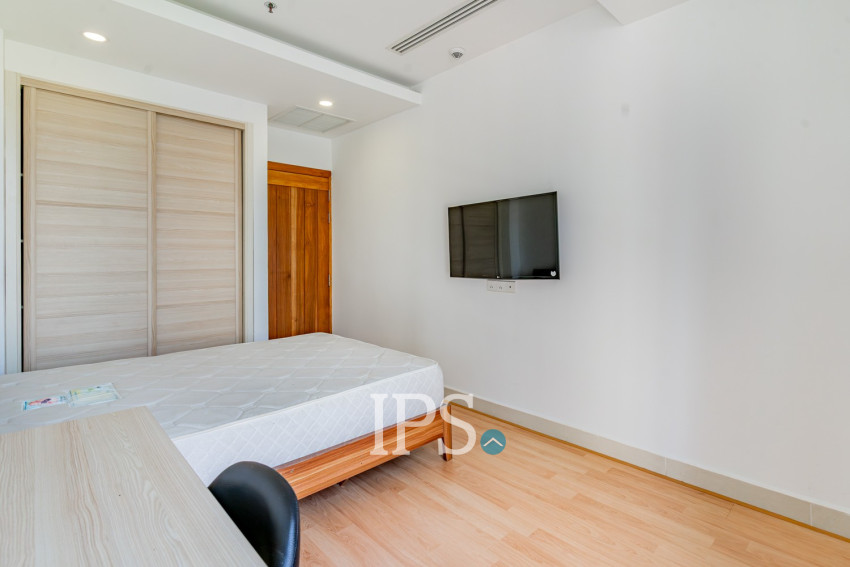 2 Bedroom Condo For Rent - Aura Condominium, Beoung Raing, Phnom Penh