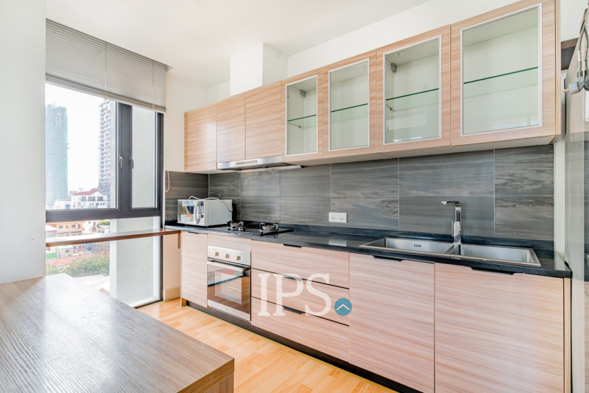 2 Bedroom Condo For Rent - Aura Condominium, Beoung Raing, Phnom Penh