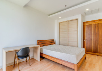 2 Bedroom Condo For Rent - Aura Condominium, Beoung Raing, Phnom Penh thumbnail