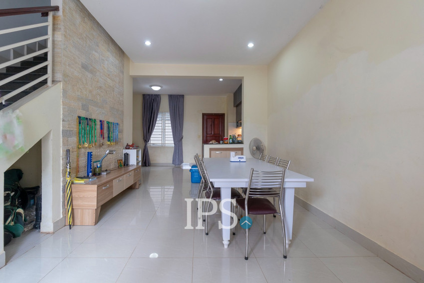 3 Bedroom Shophouse For Rent - Svay Dangkum, Siem Reap