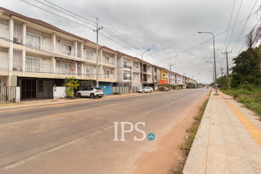 3 Bedroom Shophouse For Sale - Svay Dangkum, Siem Reap