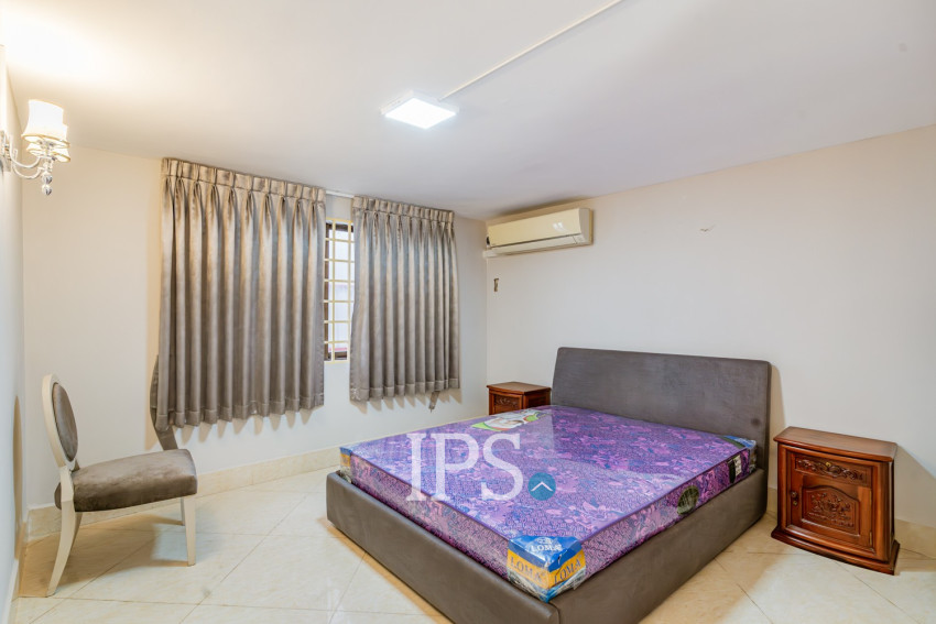 4 Bedroom Shophouse For Rent - Tonle Bassac, Phnom Penh