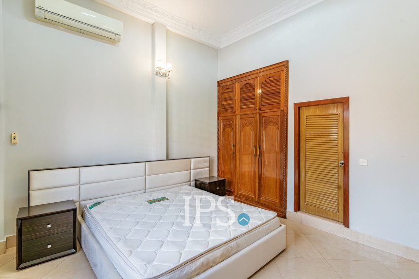 4 Bedroom Shophouse For Rent - Tonle Bassac, Phnom Penh