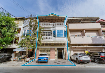 4 Bedroom Shophouse For Rent - Tonle Bassac, Phnom Penh thumbnail