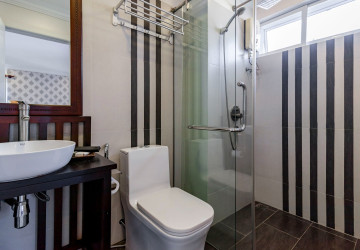 2 Bedroom Apartment For Rent - Slor Kram, Siem Reap thumbnail