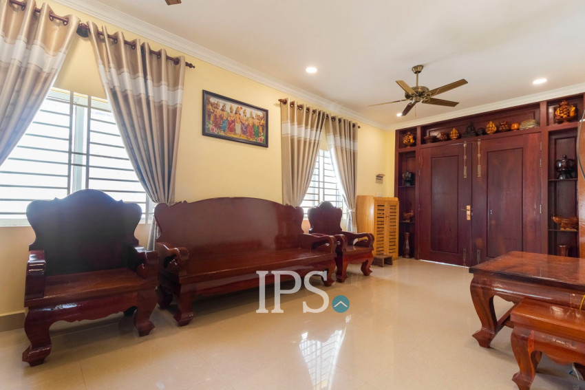 ផ្ទះ 2 បន្ទប់គេង សម្រាប់ជួល - ស្លក្រាម, ក្រុងសៀមរាប