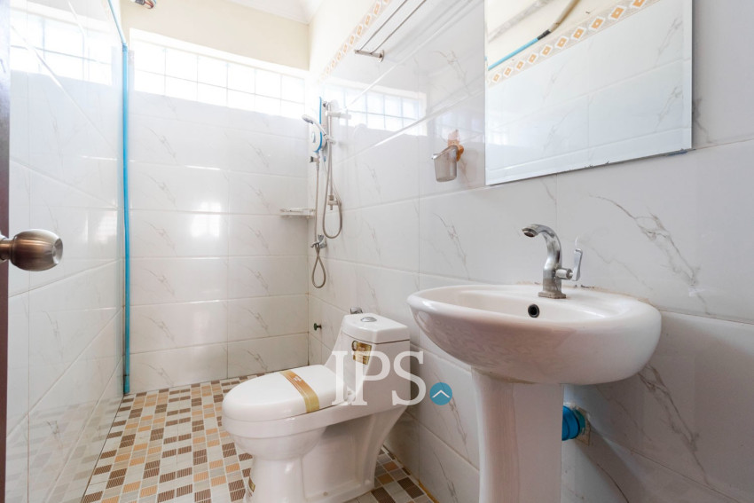 ផ្ទះ 2 បន្ទប់គេង សម្រាប់ជួល - ស្លក្រាម, ក្រុងសៀមរាប