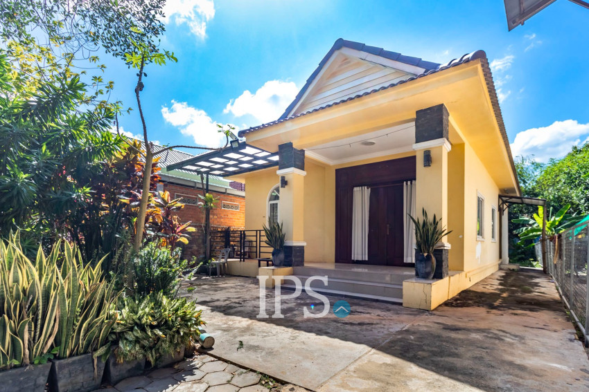 ផ្ទះ 2 បន្ទប់គេង សម្រាប់ជួល - ស្លក្រាម, ក្រុងសៀមរាប