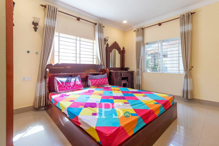 ផ្ទះ 2 បន្ទប់គេង សម្រាប់ជួល - ស្លក្រាម, ក្រុងសៀមរាប