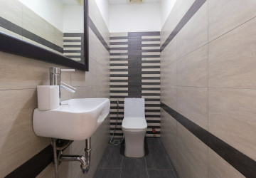 2 Bedroom Apartment For Rent - Slor Kram, Siem Reap thumbnail