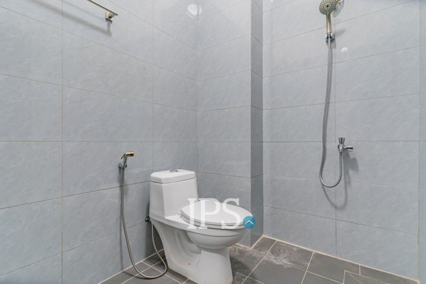 3 Bedroom Villa For Rent - Bassac Garden, Tonle Bassac, Phnom Penh