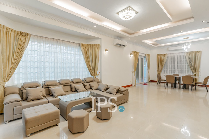 3 Bedroom Villa For Rent - Bassac Garden, Tonle Bassac, Phnom Penh