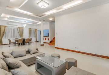 3 Bedroom Villa For Rent - Bassac Garden, Tonle Bassac, Phnom Penh thumbnail