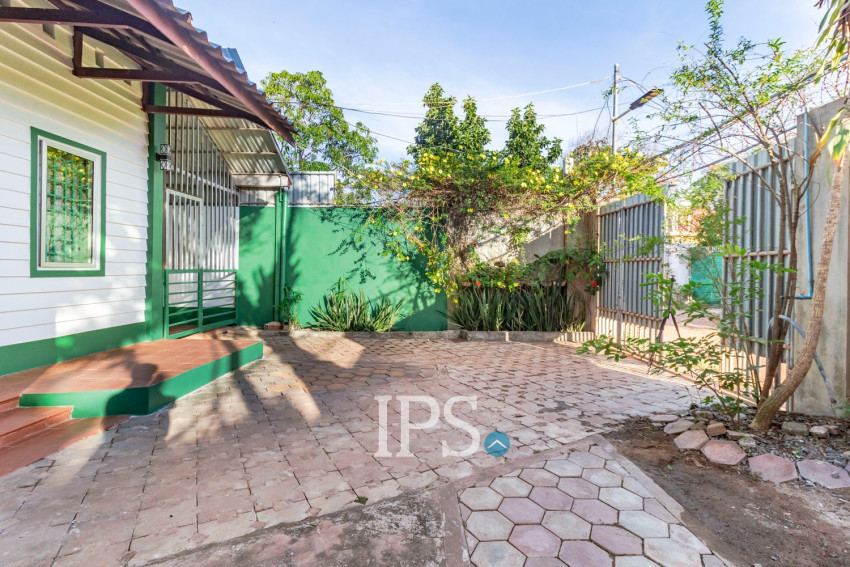 2 Bedroom House For Rent - Sala Kamreuk, Siem Reap