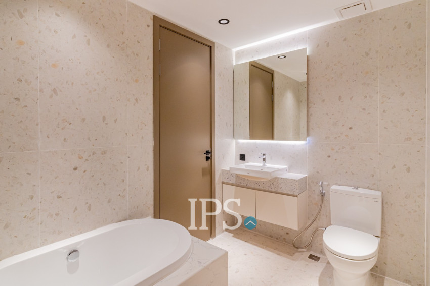 3 Bedroom Condo For Sale - Type X Time Square 5 Condominium - BKK1, Phnom Penh