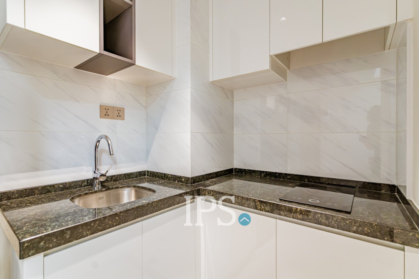 1 Bedroom Condo For Rent - Le Conde, BKK1, Phnom Penh
