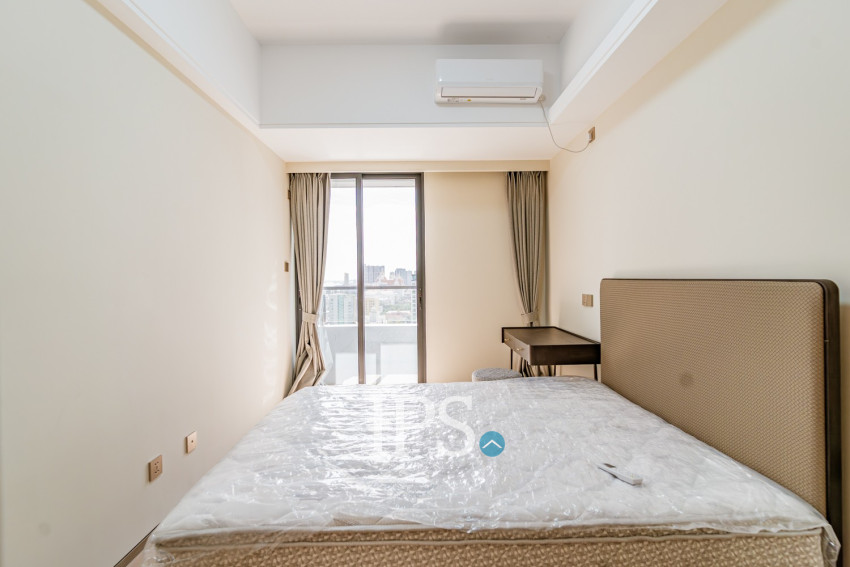 1 Bedroom Condo For Rent - Le Conde, BKK1, Phnom Penh