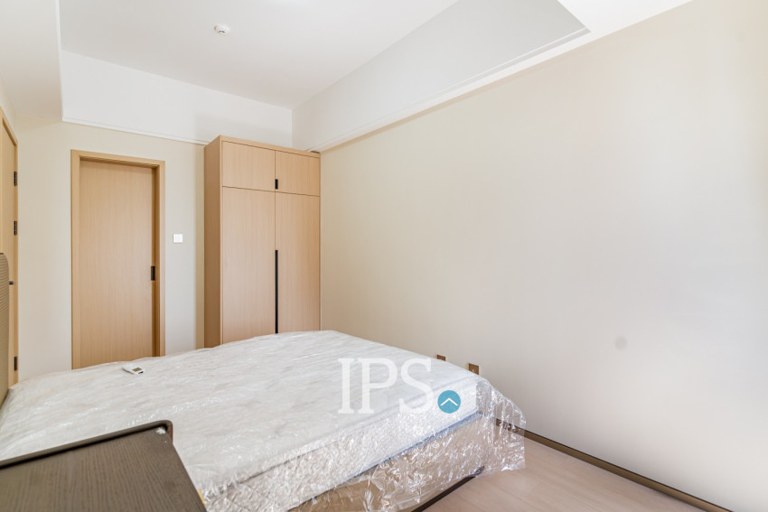 1 Bedroom Condo For Rent - Le Conde, BKK1, Phnom Penh