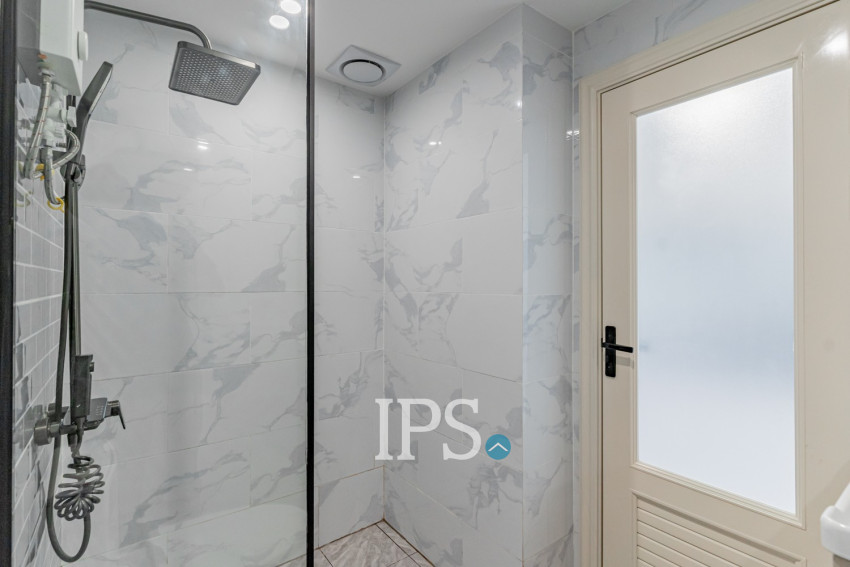 2 Bedroom Condo For Rent - L Tower, Beoung Tumpun1, Phnom Penh