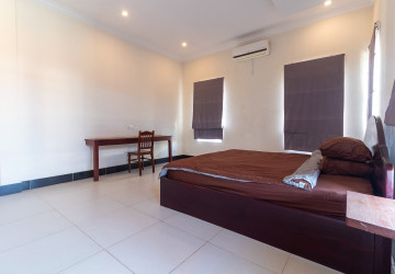 1 Bedroom Apartment For Rent - Svay Dangkum, Siem Reap thumbnail