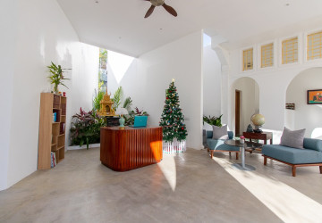 11 Bedroom Boutique Hotel For Rent - Svay Dangkum, Siem Reap thumbnail