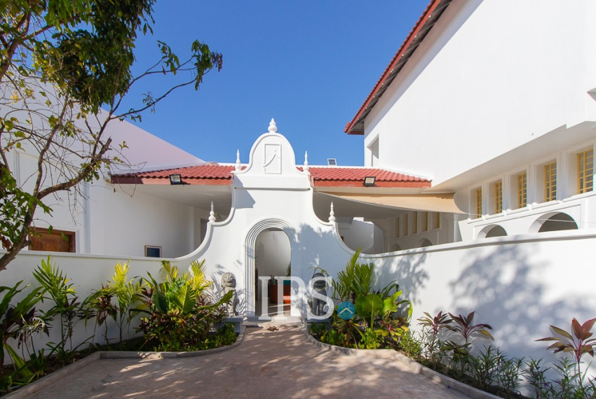 11 Bedroom Boutique Hotel For Rent - Svay Dangkum, Siem Reap