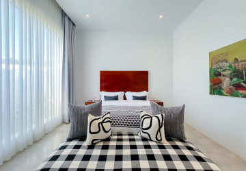 11 Bedroom Boutique Hotel For Rent - Svay Dangkum, Siem Reap thumbnail