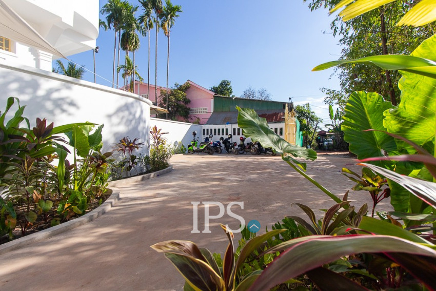 11 Bedroom Boutique Hotel For Rent - Svay Dangkum, Siem Reap