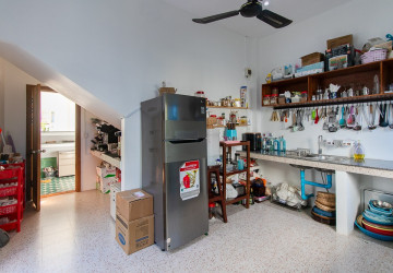 11 Bedroom Boutique Hotel For Rent - Svay Dangkum, Siem Reap thumbnail