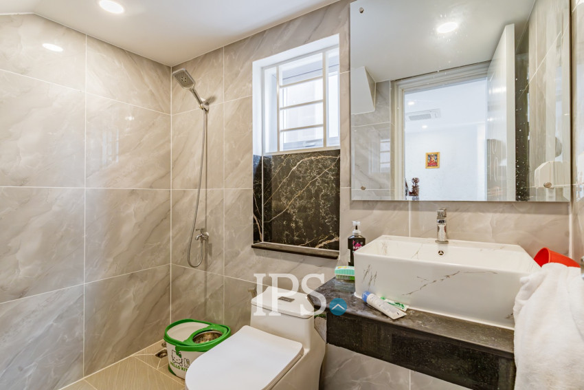 4 Bedroom Villa For Sale - Borey ML Green Land, Rolous, Phnom Penh