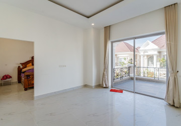 4 Bedroom Villa For Sale - Borey ML Green Land, Rolous, Phnom Penh thumbnail