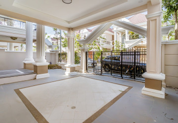 4 Bedroom Villa For Sale - Borey ML Green Land, Rolous, Phnom Penh thumbnail