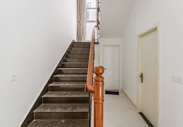 4 Bedroom Villa For Sale - Borey ML Green Land, Rolous, Phnom Penh thumbnail