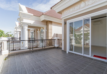 4 Bedroom Villa For Sale - Borey ML Green Land, Rolous, Phnom Penh thumbnail