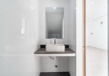 3 Bedroom Flat For Rent - Sala Kamreuk, Siem Reap thumbnail