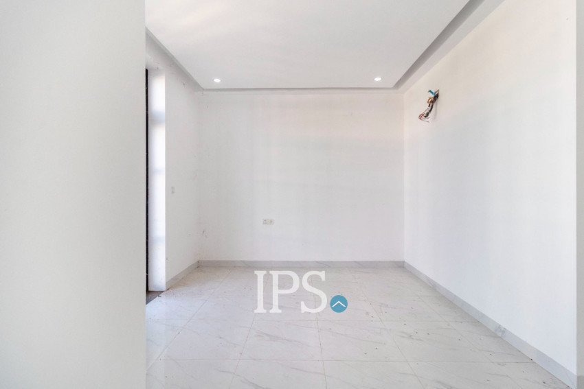 3 Bedroom Flat For Rent - Sala Kamreuk, Siem Reap