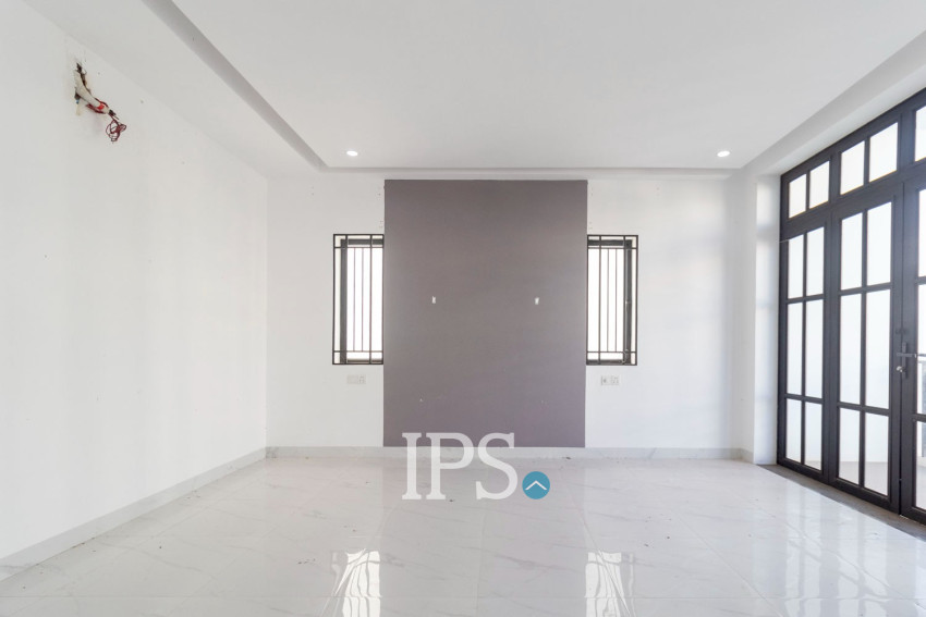 3 Bedroom Flat For Rent - Sala Kamreuk, Siem Reap