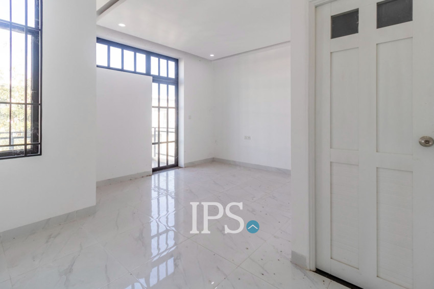 3 Bedroom Flat For Rent - Sala Kamreuk, Siem Reap