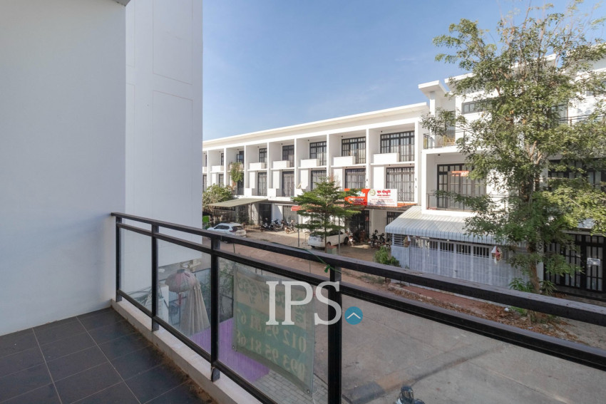 3 Bedroom Flat For Rent - Sala Kamreuk, Siem Reap